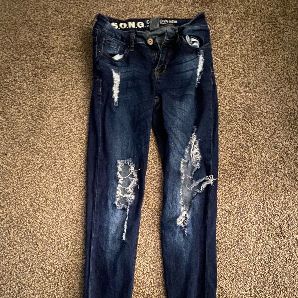 Ripped jeans
